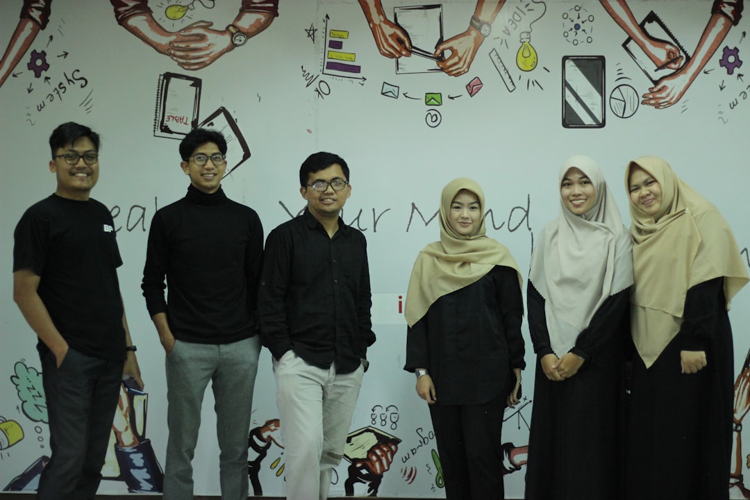 Cara Menghitung Anggaran yang Dibutuhkan untuk Membuat Company Profile Lengkap