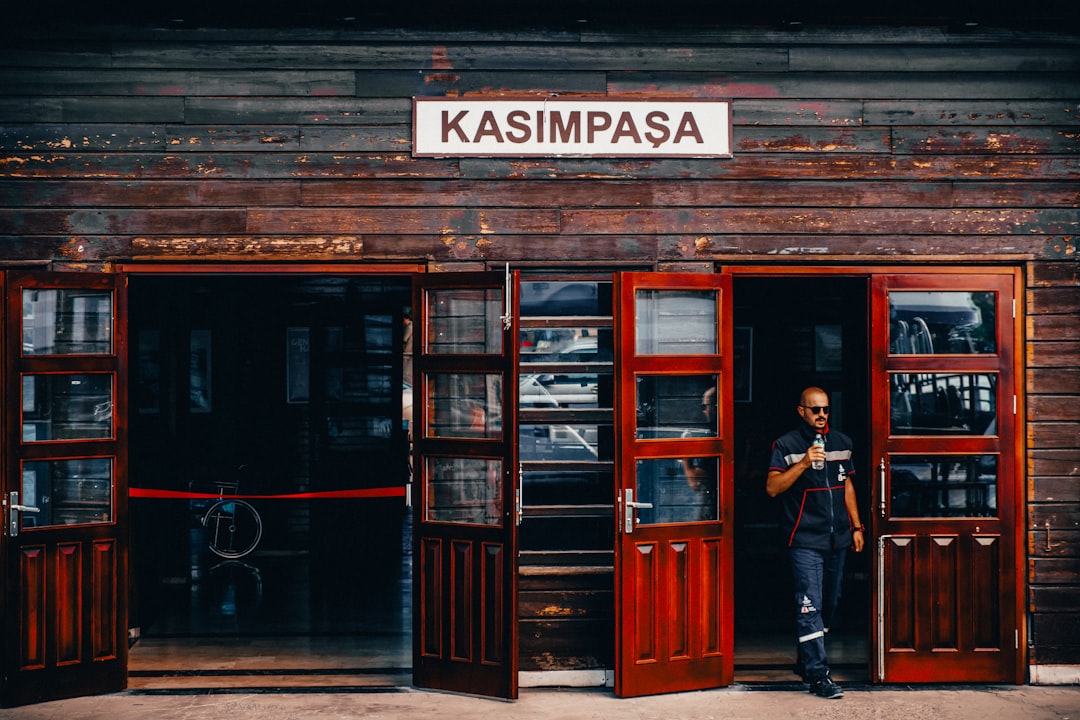 Kesalahan Umum dalam Membuat Company Profile yang Sering Diabaikan
